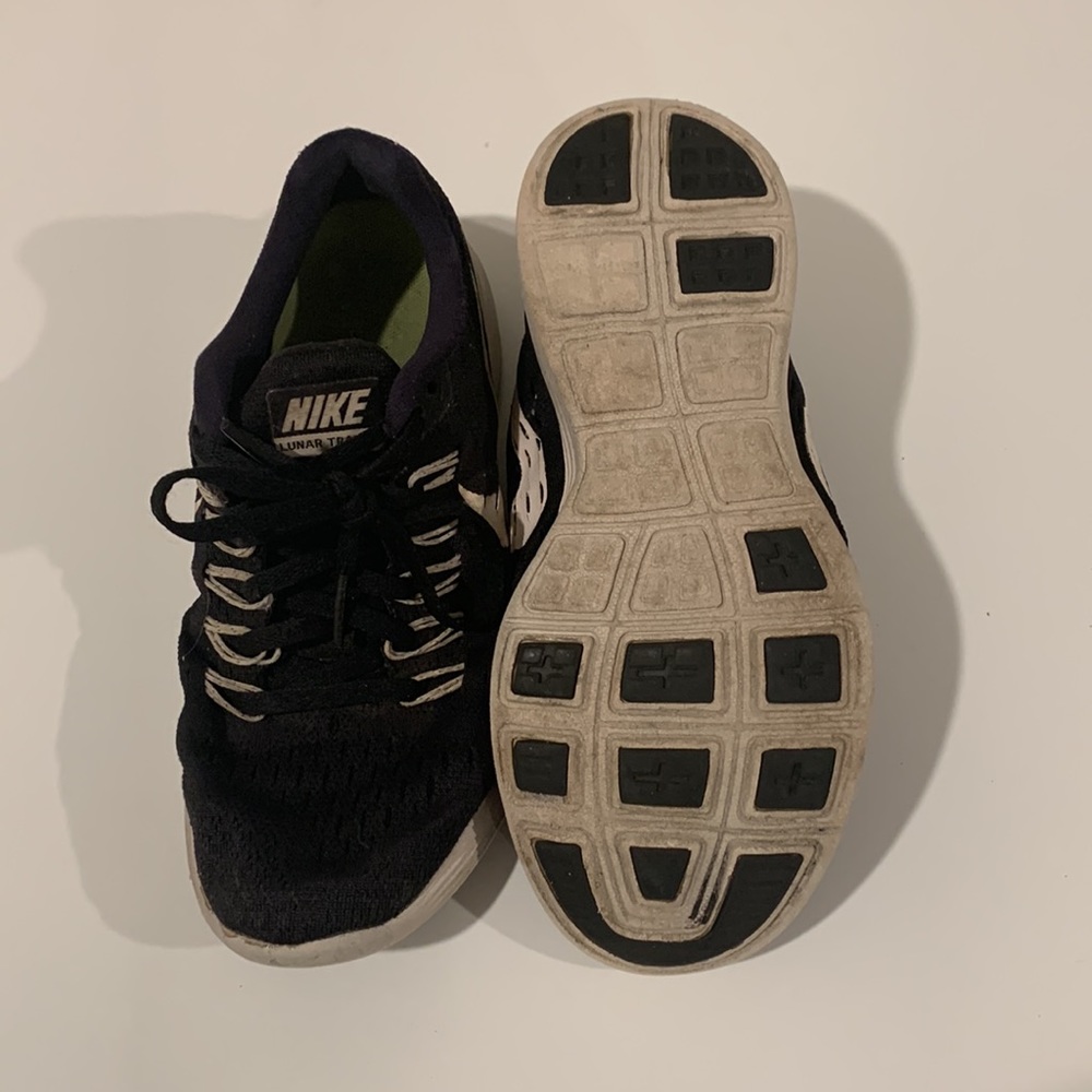 Sneakers - Picture 10 of 10